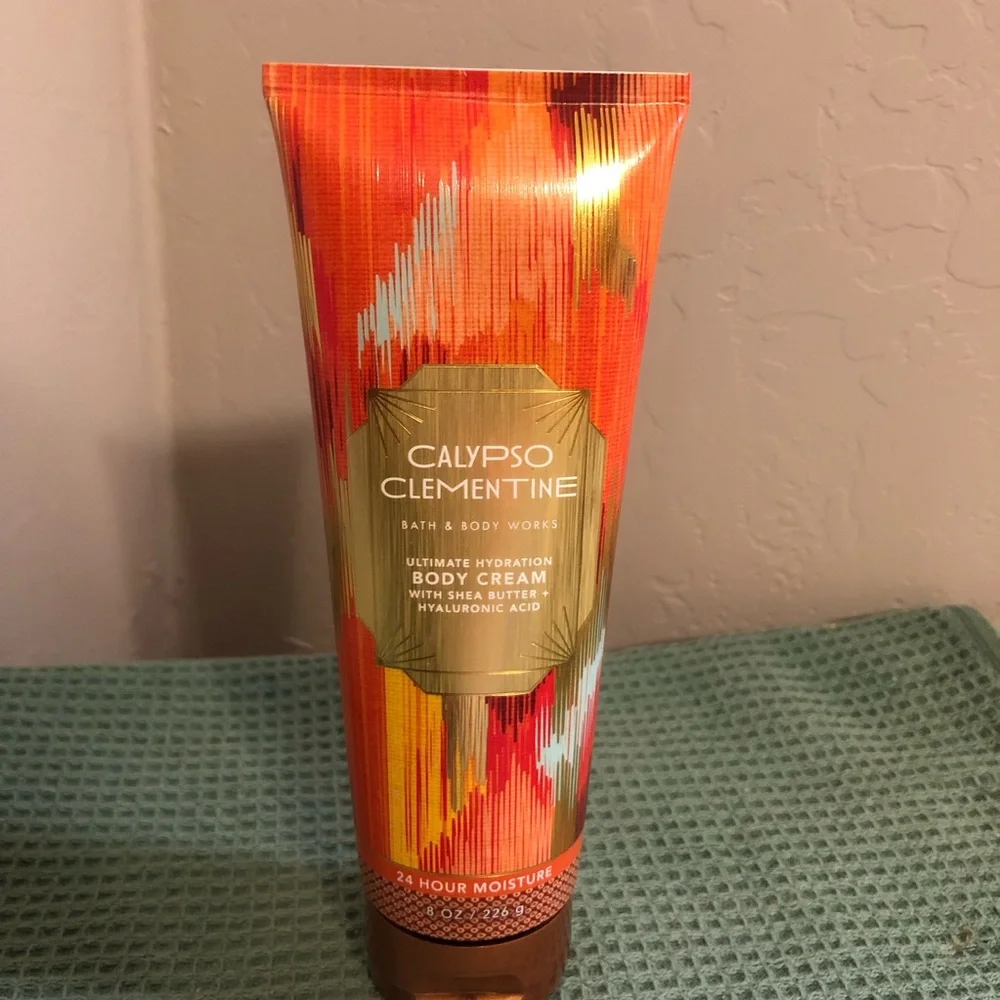 Bath & Body Works Calypso Clementine & Chasing Fireflies Hydration Body Cream 2